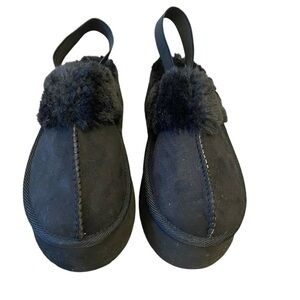 Olivia Miller Nova Platform black slippers